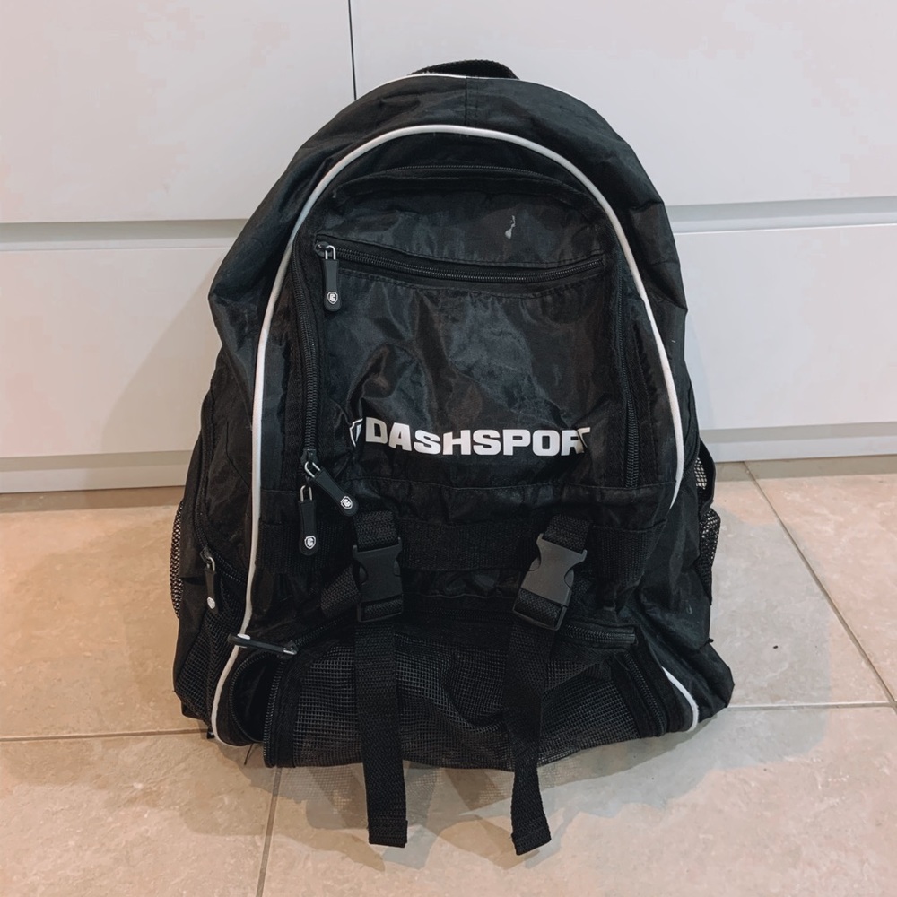 SPORTS BOOKBAG